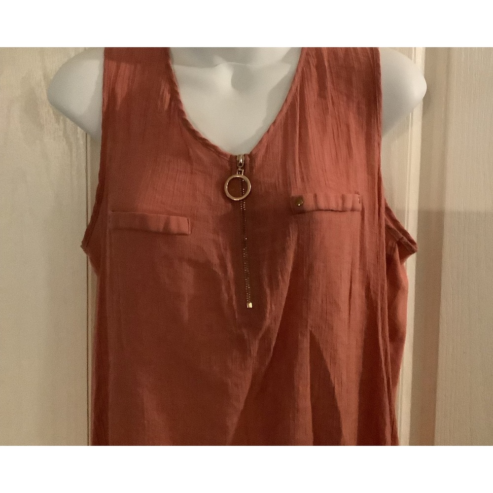 Top, light coral color, size large, brand Parallel Skies. - Picture 3 of 10